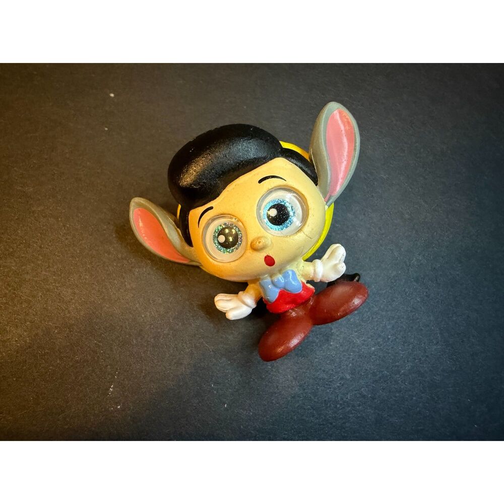 Disney Doorables Pinocchio Figure, Mini Collectible Toy